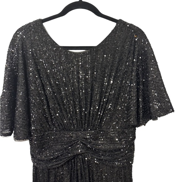 CALVIN KLEIN Sequined Bell Sleeve Crew Neck Above The Knee Party Sheath Dress 12 - Picture 11 of 17